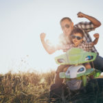 Neviete, ako zabaviť dieťa? Kúpte mu detskú štvorkolku