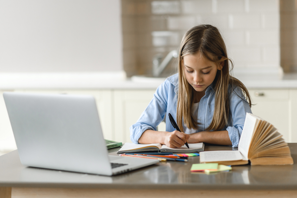 Motivácia detí k učeniu často klesá. Ako ich odmeniť a zároveň rozvíjať zážitkovou formou ?