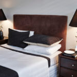 Túžite po čalúnenej posteli? Pozor na jej nedostatky