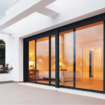 Chráňte si povestné teplo domova: Hliníkové okná ho zadržia