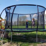 Trampolíny ako Ideálny Darček na Deň Detí