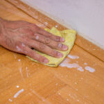 5 čistiacich prostriedkov, ktoré vám uľahčia upratovanie po vymaľovaní bytu